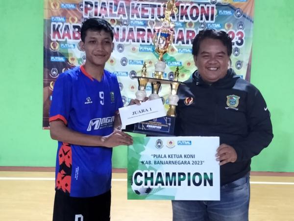 Tim Futsal Porprov Banjarnegara Juara Open Turnamen Futsal Ketua KONI