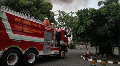 Viral Petugas Tol Halangi Mobil Damkar yang Hendak Melintas