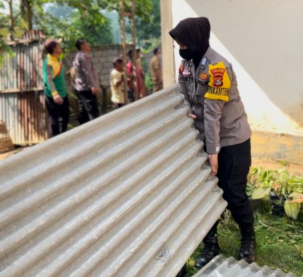 Dampak Hujan Lebat Disertai Angin Kencang di Kibang, 14 Rumah Warga Rusak Parah