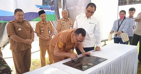Walikota Cilegon Resmikan Sanitasi Sumur Bor Hasil Kolaborasi PT Chandra Asri dan TNI