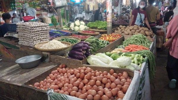 Jelang Ramadan, Harga Telur dan Cabai di Pasar Ciamis Merangkak Naik