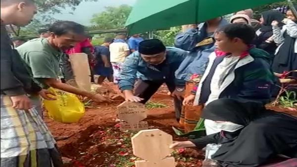 Pelajar SMP di Sukabumi yang Tewas Dibacok Ternyata Pernah Disabet Celurit 1 Bulan Lalu 