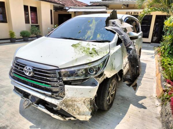 Mobil Anggota DPRD Grobogan Terlibat Kecelakaan, Satu Orang Meninggal