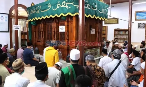 5 Makam Habib yang Menjadi Langganan Peziarah di Jakarta