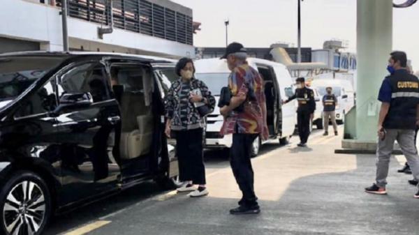 Heboh Mobil Alphard Jemput Menkeu Sri Mulyani di Apron Bandara Soetta, Diduga Langgar Protokol