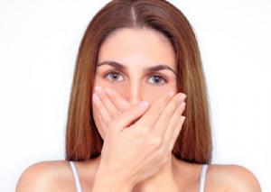 5 Tips Agar Tidak Bau Mulut Saat Berpuasa
