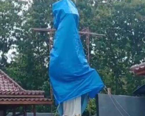 Polisi Minta Maaf Terkait Heboh Narasi Patung Bunda Maria Ditutup Terpal di DIY