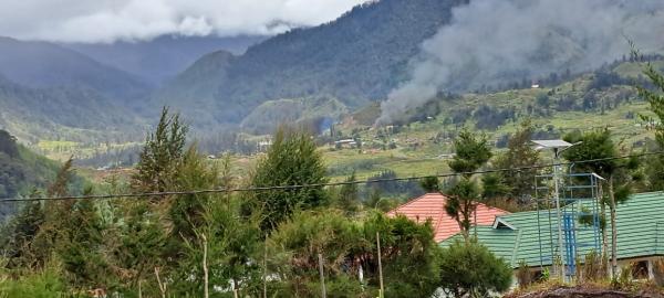 KKB Bakar Rumah Guru dan Warga di Kabupaten Puncak Papua Tengah