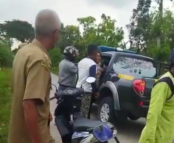 Mantap, Warga Penawangan Tangkap Pelaku Pencurian Motor di Tepi Sawah