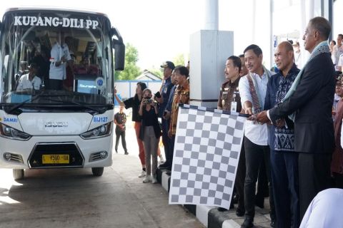 Resmi Hari Ini Bus Lintas Batas RI-Timor Leste Mulai Beroperasi ! Cek Rute, Tarif dan Fasilitasnya