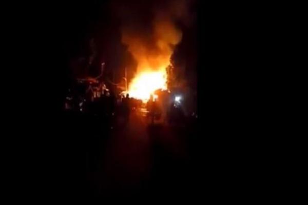 Sadis, Terjebak Kebakaran Rumah1 Remaja Putri Tewas Terjebak Api