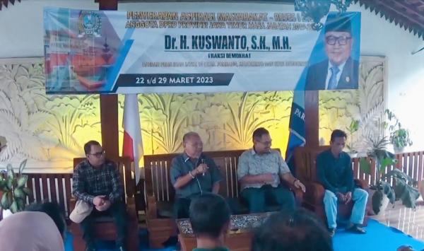 Dorong Kemandirian Ekonomi Rakyat Pedesaan, Anggota DPRD Provinsi Sambangi Warga Sambong