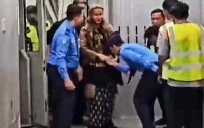 Viral! Kawal Habib Bahar di Bandara Soetta, Petugas Diberi Sanksi Berat