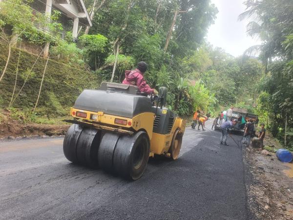 Jelang Libur Idul fitri, DPUPR Provinsi Banten Utamakan Pemeliharaan Jalan Jalur Pemudik Dan Wisata