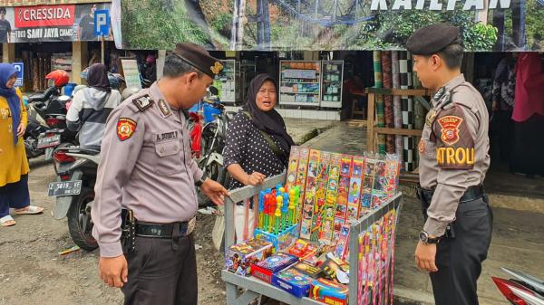 Cegah Gangguan Kamtibmas Akibat Petasan, Polres Ciamis Lakukan Patroli di Kawasan Pasar