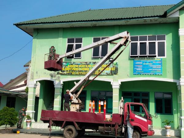 Kodim 0103/Aceh Utara Melaksanakan Pembersihan Dan Renovasi Pangkalan