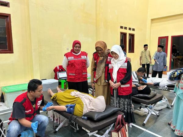 PMI Kuningan Optimalkan Layanan Donor Darah saat Malam Selama Ramadan