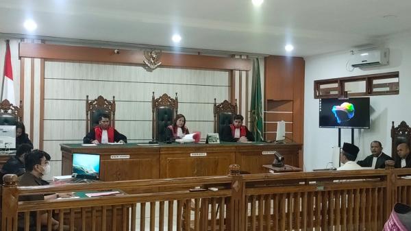 Mantan Camat Boleng Dituntut 3 Tahun Penjara Terkait Kasus Dugaan Pemalsuan Dokumen