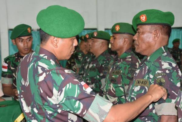 234 Prajurit Tni Ad Korem 161 Wira Sakti Kupang Terima Kenaikan Pangkat