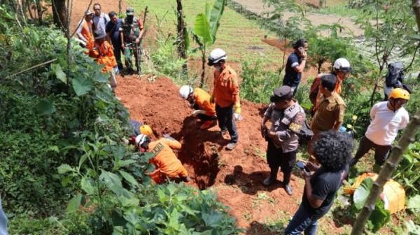 10 Jenazah dalam Satu Liang Lahat Ditemukan di Banjarnegara, Diduga Korban Dukun Pengganda Uang