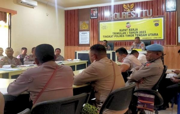 Kapolres TTU Lakukan Evaluasi dan Analisa Desa Rawan Konfilik pada Tahapan Pilkades Serentak 2023