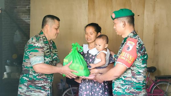 Kodim Bojonegoro : Bintara Pembina Desa berikan Bantuan Nutrisi Tambahan Anak Baduta