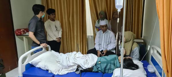 Mahasiswi Tertusuk Besi Jalani Operasi Pagi Ini, Rektor Unimal Herman Fitra: Mohon Doa Kesembuhan