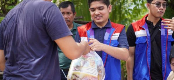 PT KPI RU Dumai Bagikan Ribuan Paket Sembako ke Masyarakat Pada Bulan Ramadhan