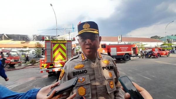 RS Salak Bogor Terbakar Hebat, Sempat Terdengar Ledakan Hingga 14 Unit Mobil Damkar Dikerahkan 