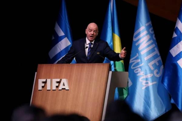 Pernyataan Kartu Kuning Erick Thohir Soal Sanksi Indonesia, Direspons Presiden FIFA