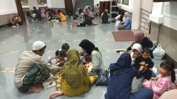Masjid Agung Cianjur Siapkan 500 Nasi Box Bagi Warga Saat Buka Puasa