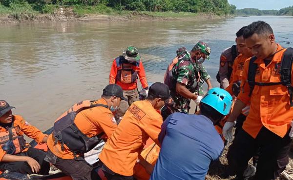 Korban Tenggelam di Bengawan Solo Ditemukan dalam Kondisi Meninggal Dunia