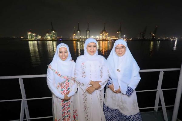 Malam ke-21, Tokoh Muslimat Bermunajat di Atas KRI Surabaya 591