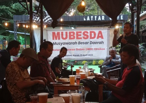 Kembali Terpilih Pimpin IWO Cirebon, Muslimin Ajak Wartawan Perangi Berita Hoax