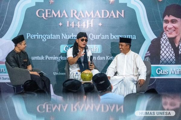 Pesan Penting Gus Miftah di UNESA, Lakukan Dakwah Bill Medsos di Era Digital