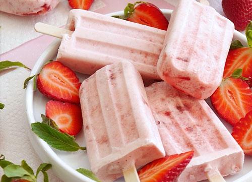 Resep Es Krim Popsicle Strawberry ala Fifin Liefang untuk Dessert Buka Puasa, Gampang Banget! 