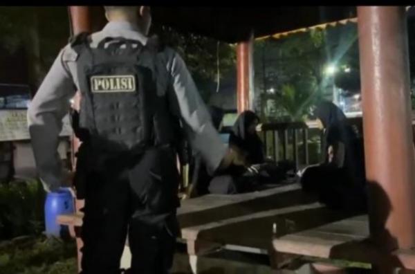 Kepergok Minum Arak Bali, 9 Anak SMP dan SMA di Sampang Diamankan Polisi