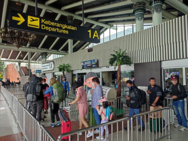 Berita Foto: Suasana Terminal 1 Bandara Soetta di H-6 Lebaran 2023