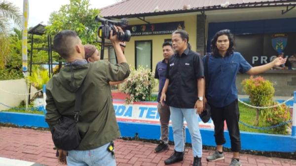Didampingi LBH Pers dan Kabiro iNews TV Jurnalis Dirman Saso Mengadu ke Propam Polda Sulsel