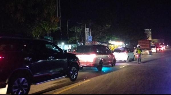 Ada Lonjakan Signifikan Arus Mudik di Jalur Limbangan Garut, Polisi Berlakukan One Way