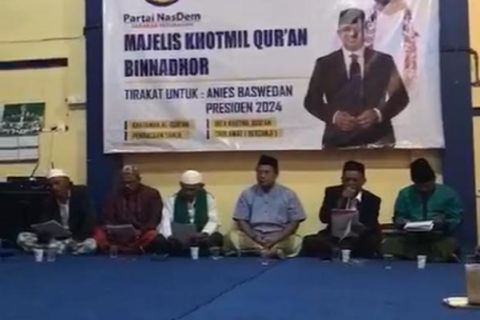 Tirakatan untuk Anies Baswedan Libatkan  9.999 Pengkhatam Al-Qur'an di Jawa Timur 