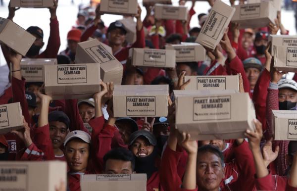 12.000 Paket Sembako dari Mayapada Group Disalurkan di Surabaya, Ini Kata Wali Kota Eri Cahyadi