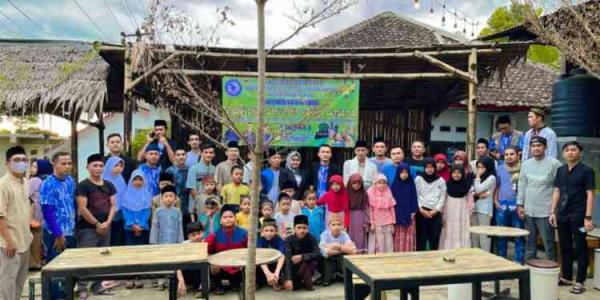 Ramadhan Berbagi, Ormas Badak Banten Perjuangan Berikan Santunan kepada Ratusan Anak Yatim