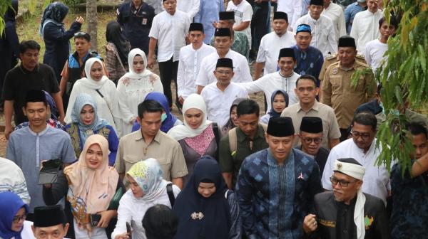 Sambangi Kota Tangerang, AHY Tutup Kegiatan Safari Ramadhan Tahun ini