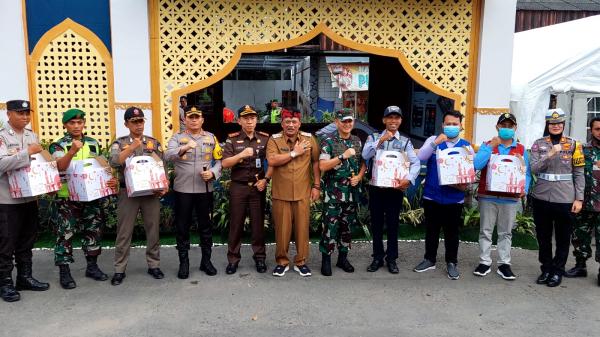 Tinjau Pos Pelayanan Operasi Ketupat Semeru, Bupati Nganjuk: Sangat Keren