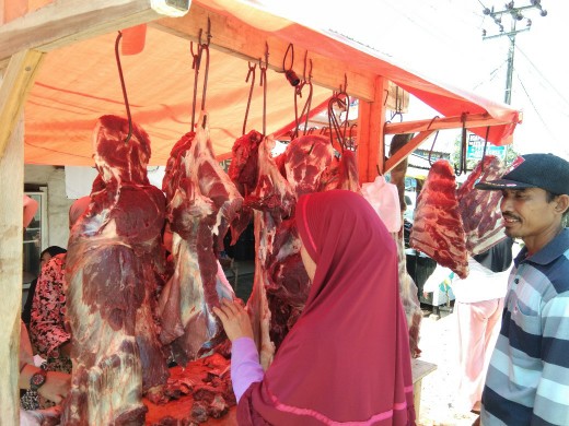 Harga Daging Kerbau di Pasar Malingping Lebak Tembus Rp180 Ribu Per Kilogram