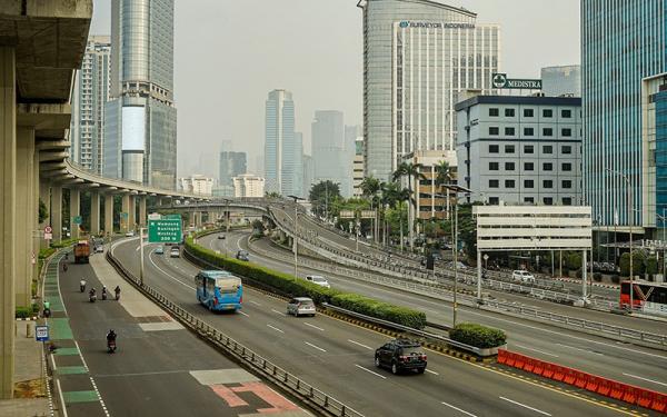 Potret Jalanan Jakarta Sepi Ditinggal Warga Mudik