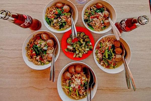 10 Rekomendasi Bakso Enak di Tasikmalaya untuk Kulineran Saat Lebaran Idul Fitri 1444 Hijriah