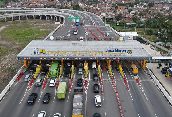 12 Ribu Kendaraan Alami Kurang Saldo E-Toll saat Arus Mudik