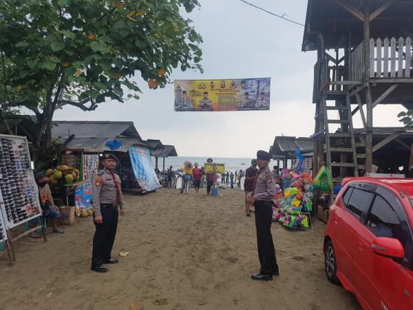 Libur Lebaran, Ditpamobvit Polda Banten Patroli Dialogis di Wisata Pantai